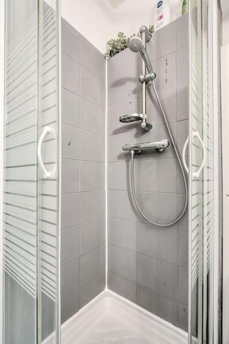 Studio Cosy Proche De Tete D'Or Villeurbanne Ngoại thất bức ảnh